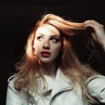 Τα 5 μεγαλύτερα λάθη που καταστρέφουν τα μαλλιά σου (και πώς να τα αποφύγεις)